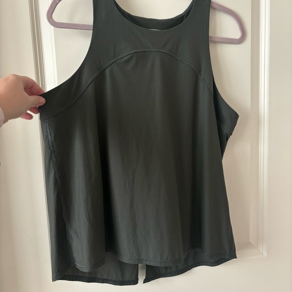 Spanx Women’s Go Lightly Tank Size Large Tie Open Back Dark Palm Griege Active - Picture 4 of 13